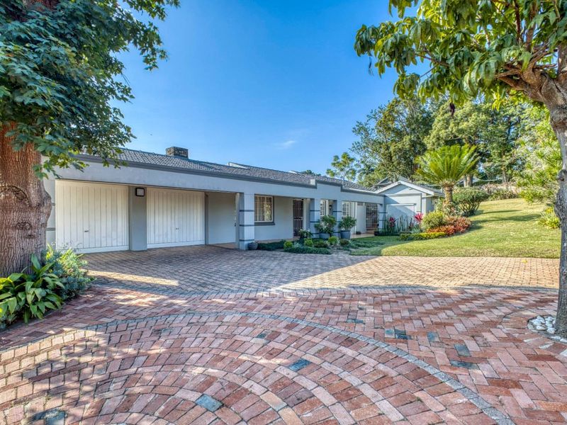 Spacious 4 Bedroom home in Westville...understated elegance!! - Photo 4