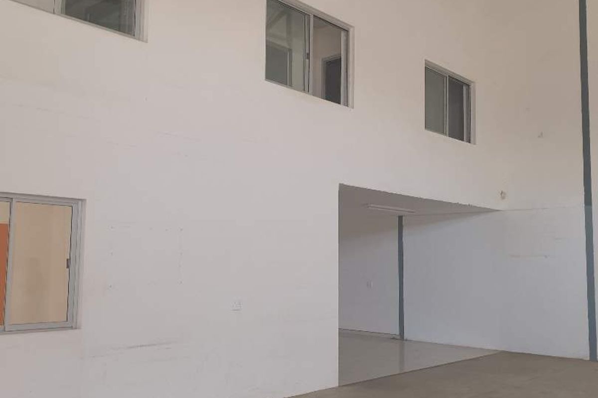 PROSPERITA WAREHOUSE FOR SALE - Photo 2