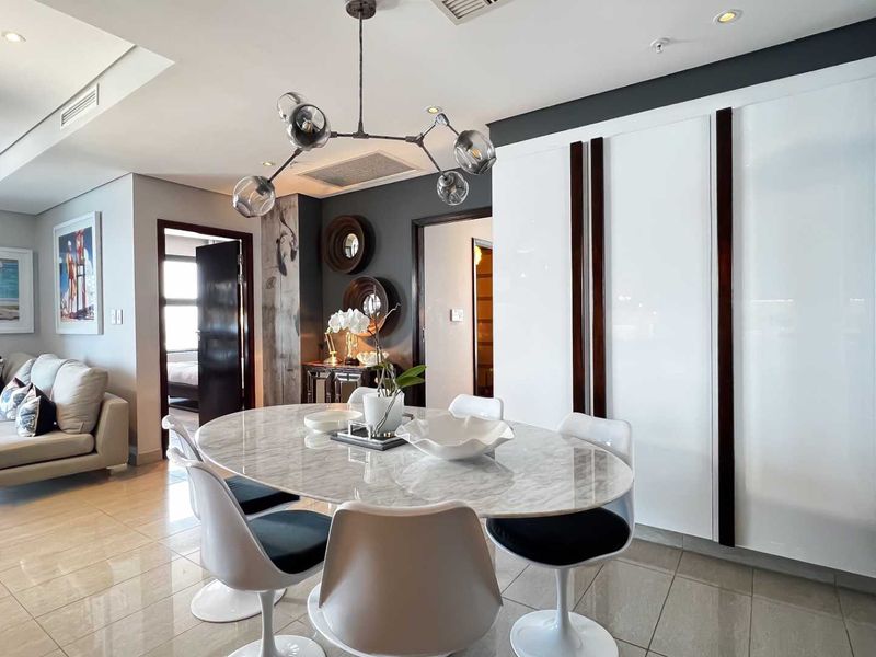 2 BEDROOM | 2 BATHROOM APARTMENT - Photo 4