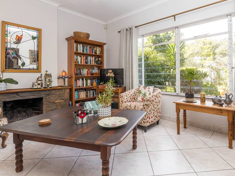 Spacious family home in the heart of Milnerton - Photo 7