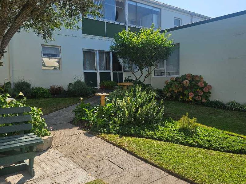 Over 55 of age : Unfurnished one bedroom retirement Village : Hermanus - Photo 3