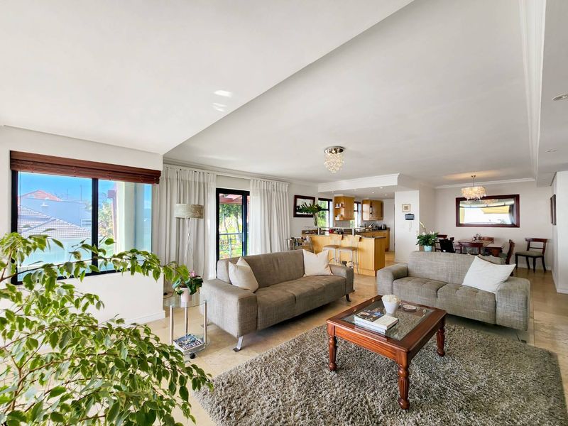 BOUTIQUE ELEGANCE WITH PANARAMIC VIEWS - OFFERS FROM R13 500 000 - Photo 10