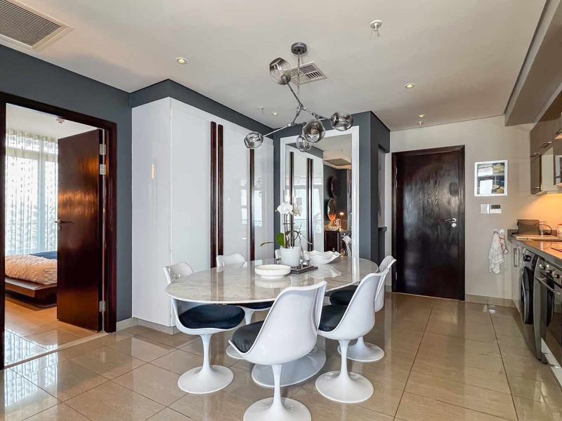 2 BEDROOM | 2 BATHROOM APARTMENT - Photo 3