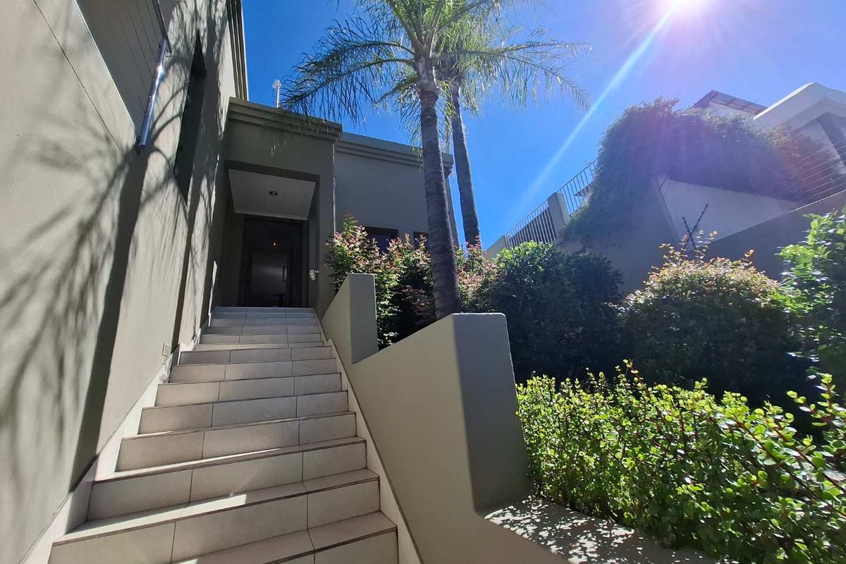 Luxury home in Auasblick - Photo 5