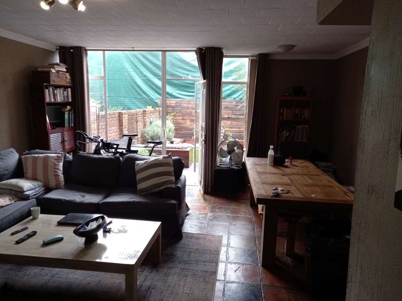 2 Bedroom 1 Bathroom unit in Cresta - Photo 10