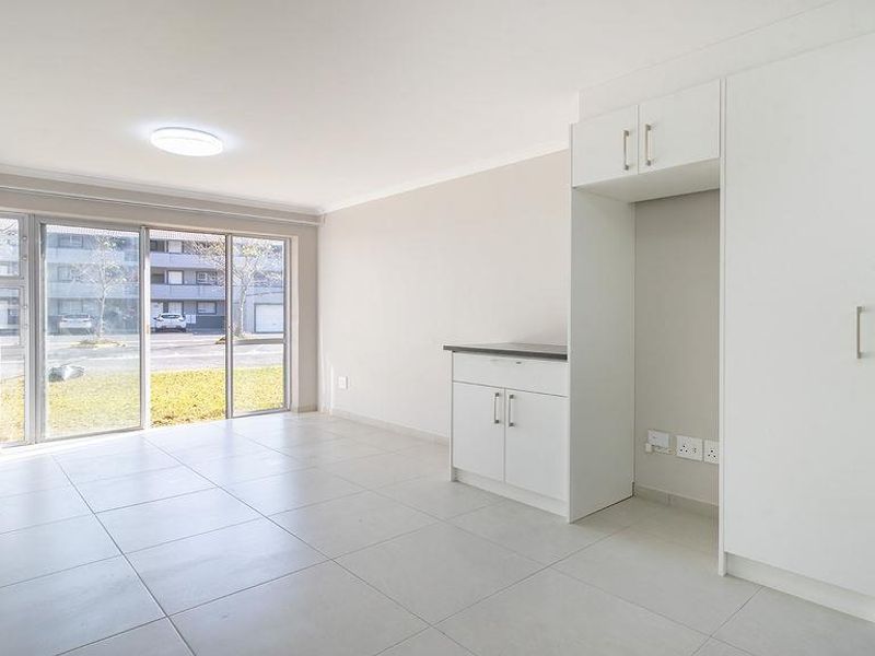 Newly Renovated One Bedroom Apartment In Pinelands - Photo 8
