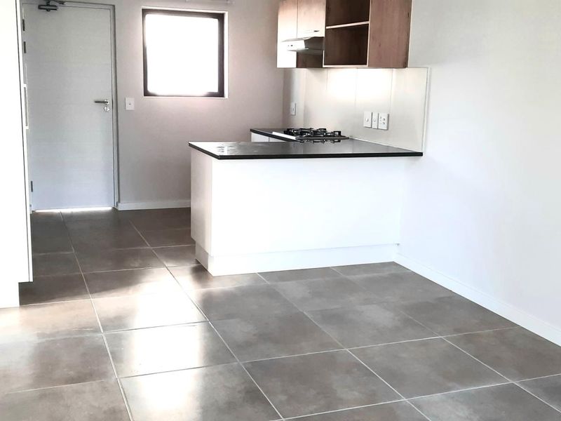 Stunning Ground floor two bed one bathroom - Photo 7