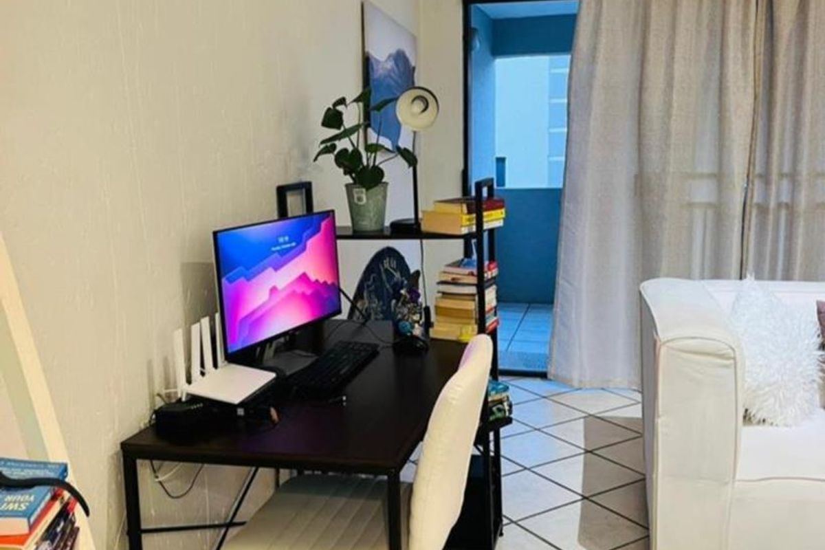 1 Bedroom Apartment for Sale - Photo 5