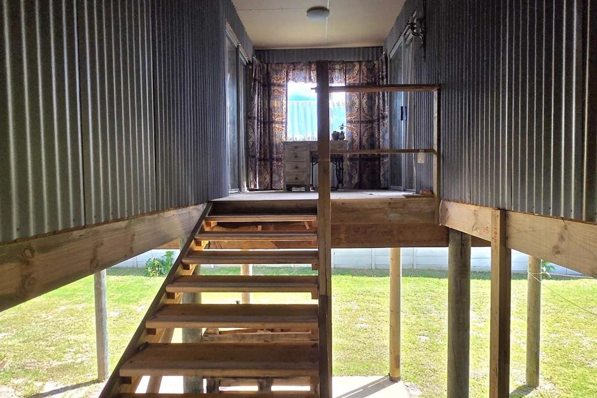 Project Home With Endless Potential – 60% Complete - Photo 4