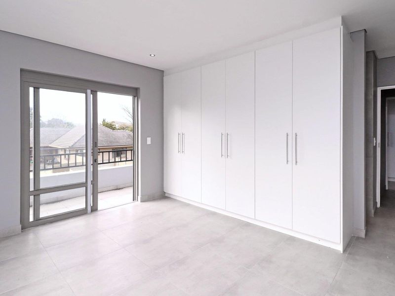 Modern 3-Bedroom Family Home in Sought-After Soneike - Photo 10
