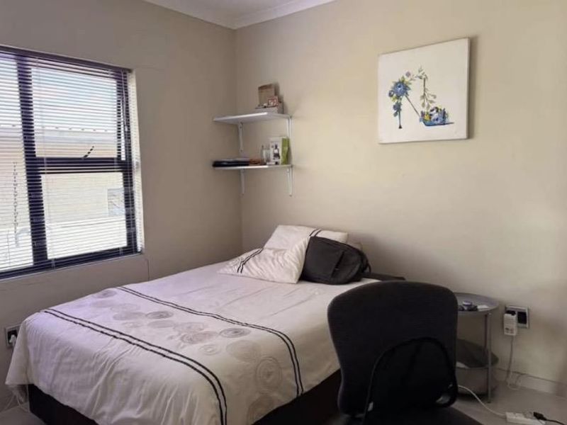 Three Bedroom House For Rent In Rocky Crest - Photo 8