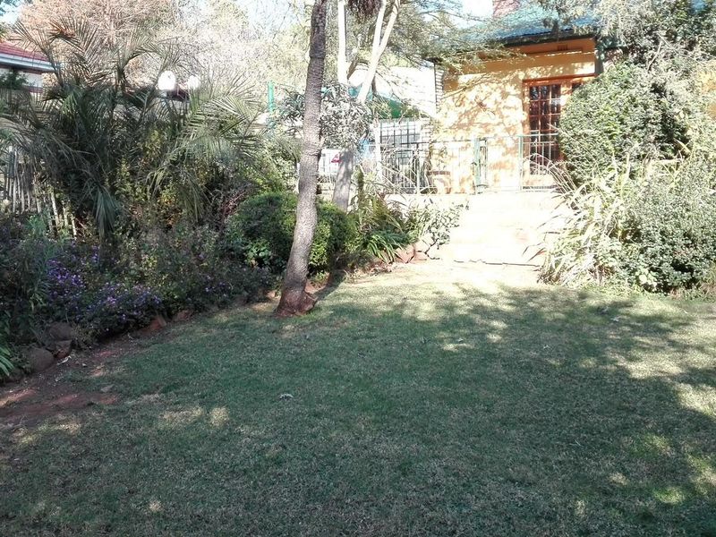 Furnished Two Bedroom House to Rent - Photo 7