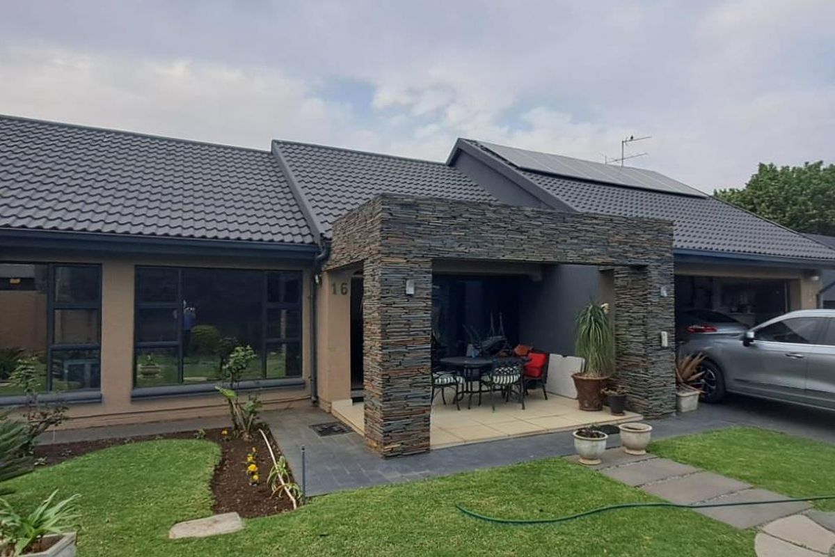 Neat & Modern ! - Photo 4