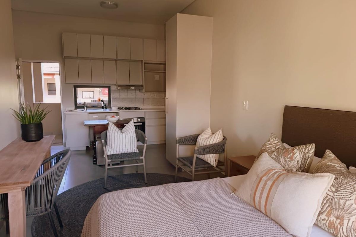 Studio apartment to rent in Hartland Retirement Village - Furnished - 1 July 2026 - Photo 3