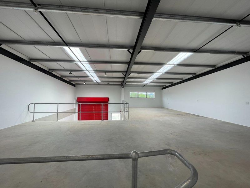 Modern Warehouse / Light Industrial Unit To Let – Innovation Park, Glen Anil - Photo 9