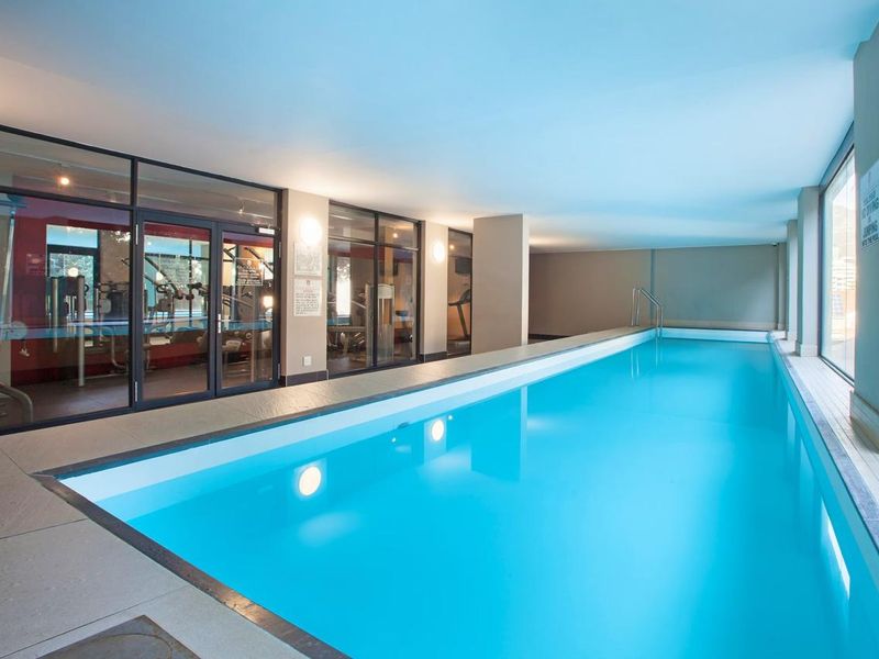 The ever popular Rockwell 2 beds 2 baths Availabe immedtiately. - Photo 3