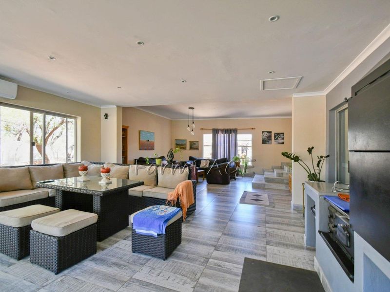 Otjozondjupa Region, Otjiwarongo District:  Very Neat Agricultural Smallholding is for Sale - Photo 9