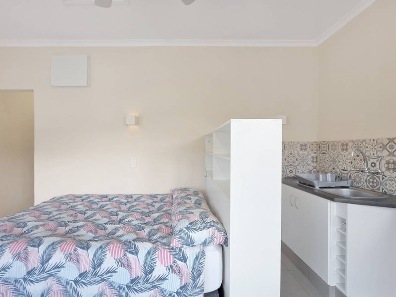 Studio Apartment for sale in Kloof Street - Photo 6