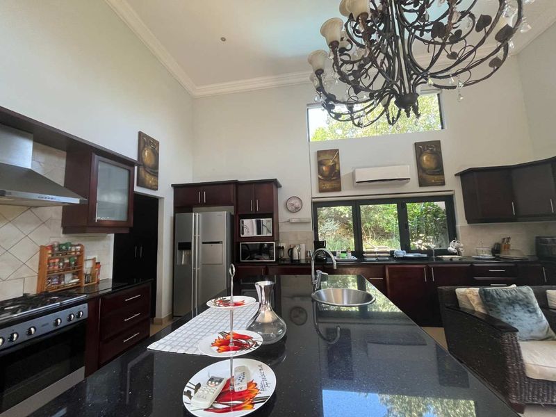 Luxury Living in Simbithi Eco Estate offers an investors - Photo 6