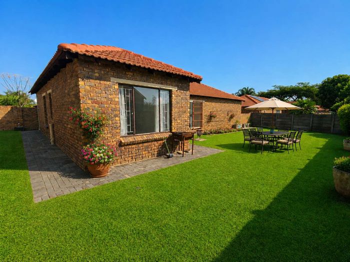 Property #2501118, Townhouse For Sale in Radiokop