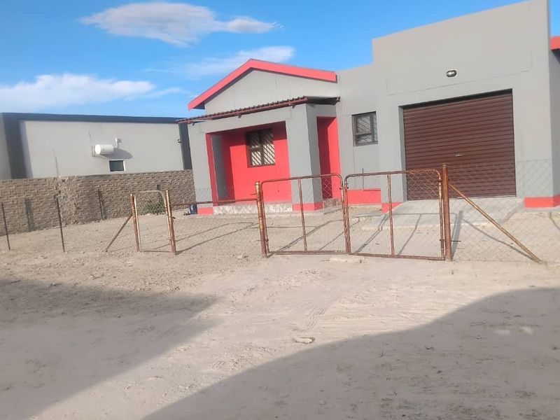 3 BEDROOM FREESTANDING HOUSE FOR SALE - ONETHINDI - Photo 3