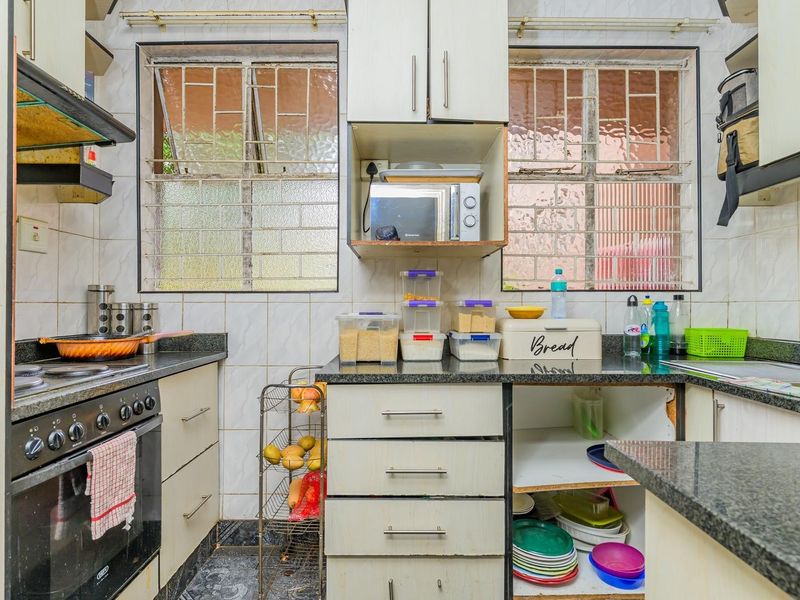 Perfect Starter Home in a Quiet Cul-de-Sac - Photo 8