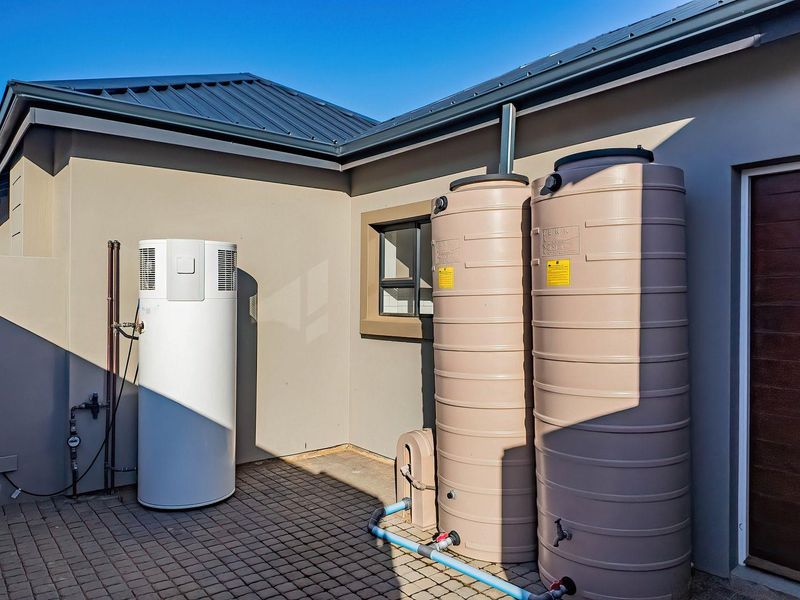 Brand new home ready for occupation - Photo 7