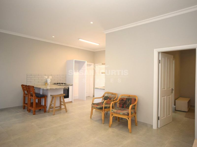 One bedroom flat very neat - Photo 7