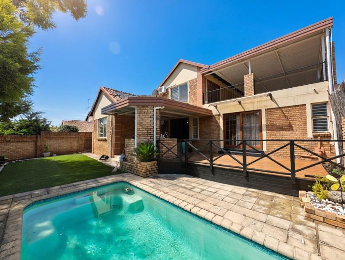 Property #2487725, Townhouse Rental Monthly in Eden Glen