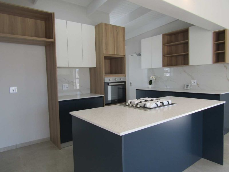 Newly build home designed for modern living - Photo 2