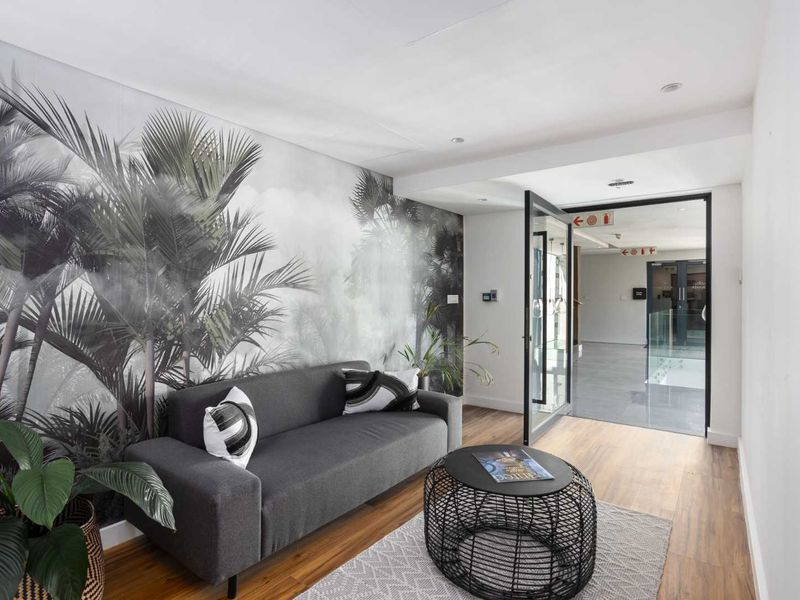 Elevate Your Workday at Polo Village Offices to Rent on Val de Vie Estate - Photo 2