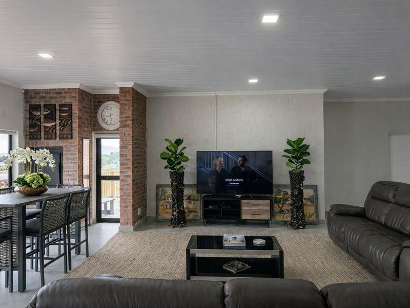 Modern 3-Bedroom Duet for Sale in Dana bay - Photo 3