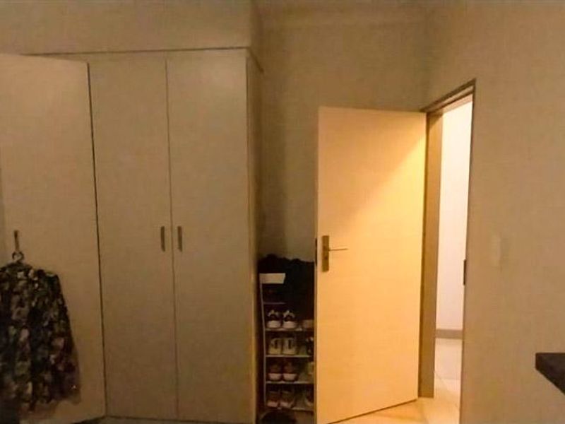 Stunning apartment In Summerset complex In midrand - Photo 8