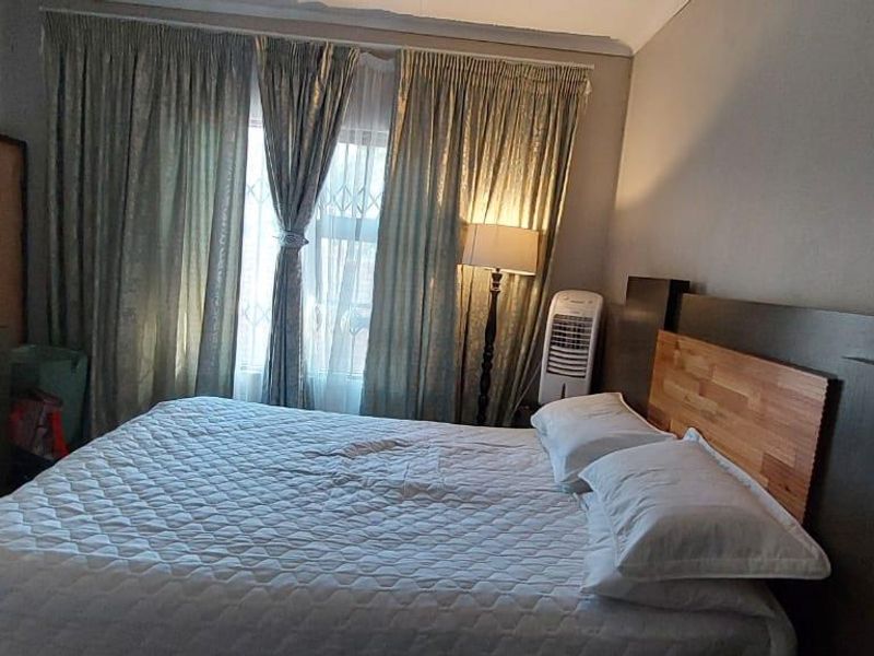 Charming Townhouse in Secure Pretoria North Complex! - Photo 10