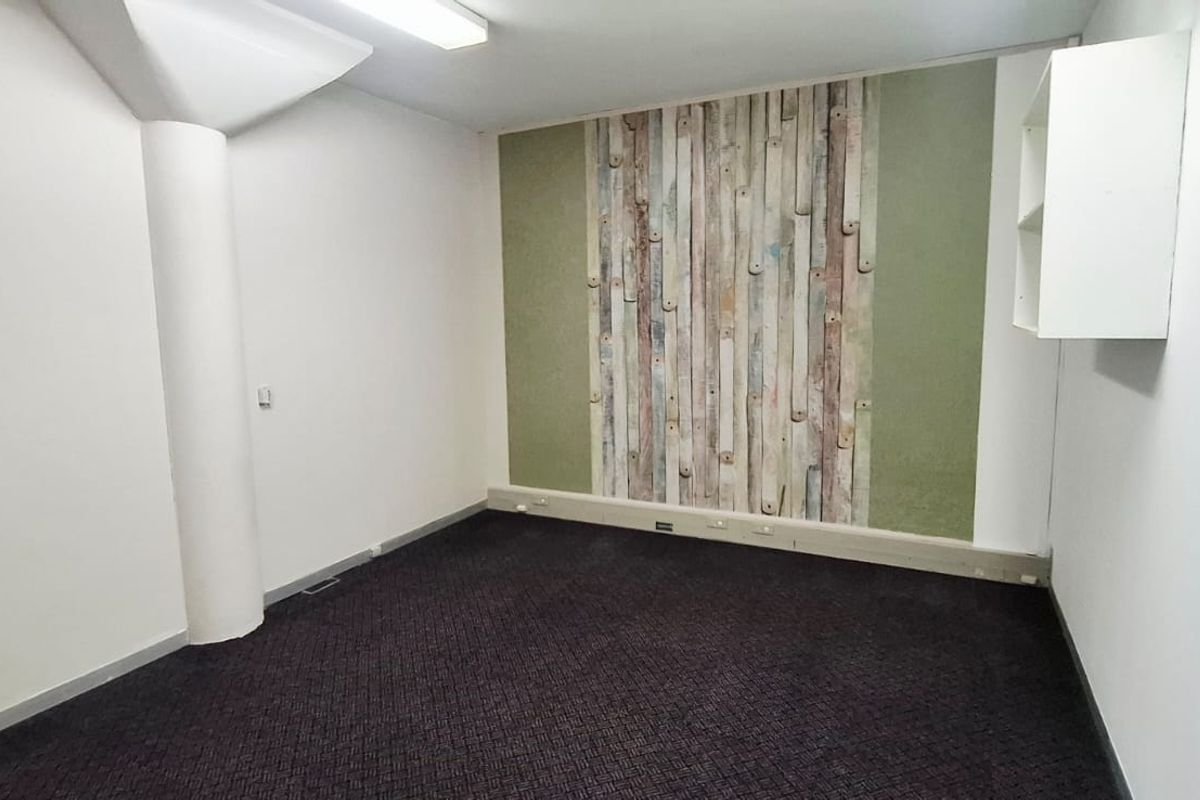 **Impeccably Maintained Offices in a Premier Business Hub** - Photo 3