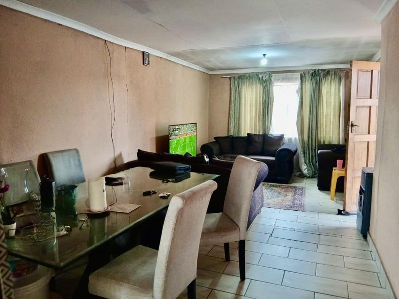 3 Bedroom house on the market - Photo 7