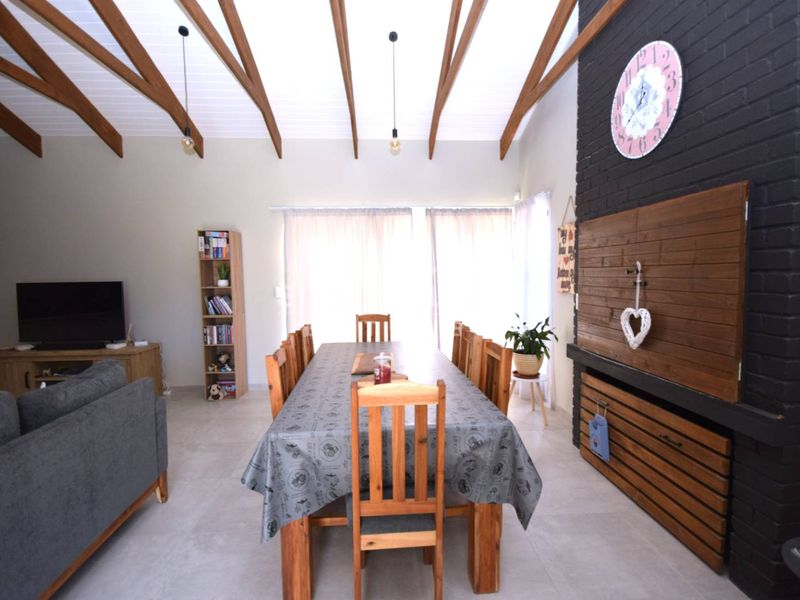 3 BEDROOM TOWN HOUSE FOR SALE - Photo 5