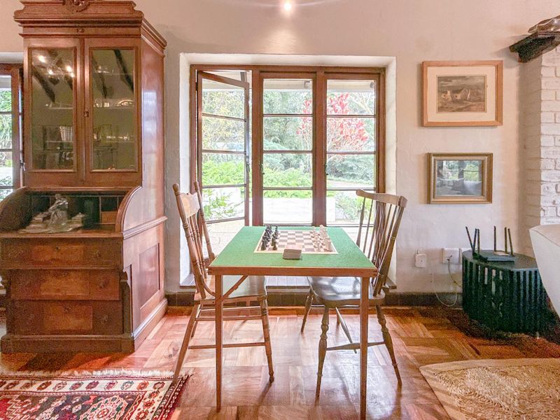 Luxury 5-Bed Historic Farmhouse, Simbithi Eco Estate - Sleeps 12! - Photo 7