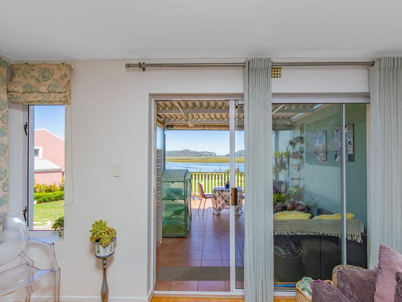 Uninterrupted views up the Estuary to the Knysna Heads - Photo 6