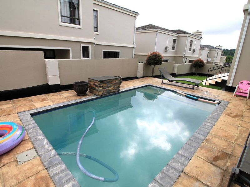 Charming Three Bedroom Family Home in Excellent Estate - Photo 10