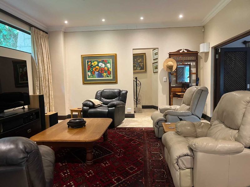 Zimbali offers a  beautiful 4-bedroom freestanding with a perfect blend of luxury and comfort, a thoughtfully designed layout and exceptional features - Photo 10