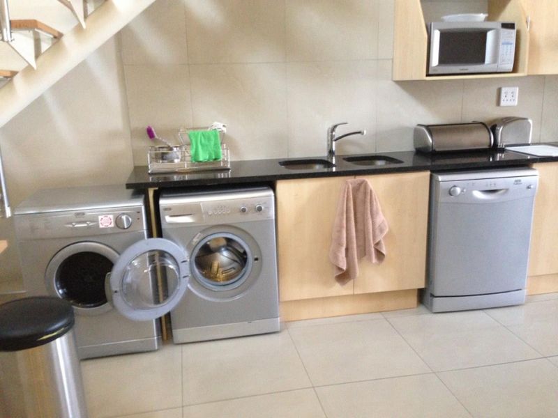 FURNISHED PENTHOUSE - Photo 4