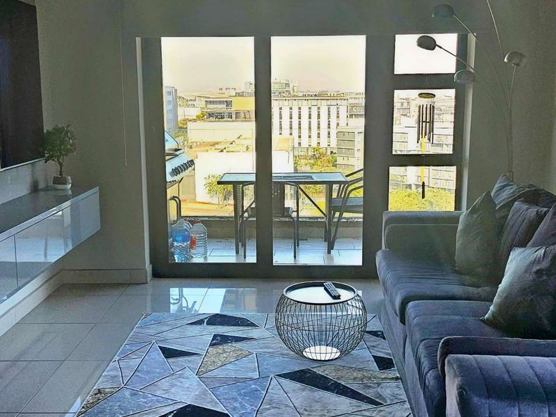 Fully Furnished Top-Floor Apartment to Rent in Umhlanga Ridge - Photo 1