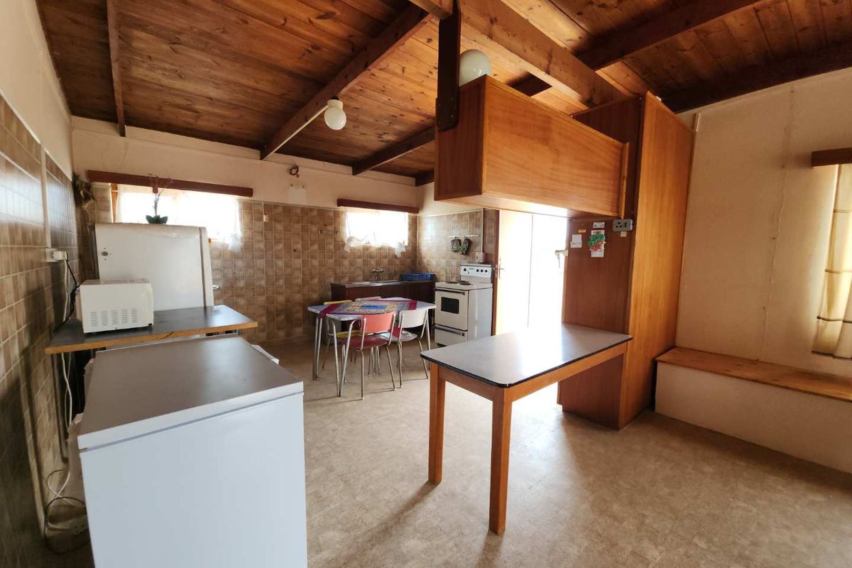 PRICE DROPPED WITH N$110,000 TO N$ 950,000... - Photo 4