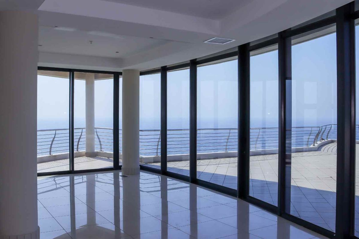 3 BEDROOM | 3.5 BATHROOM APARTMENT - Photo 2