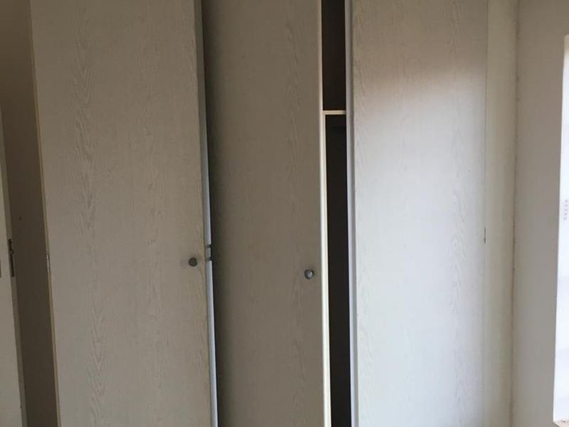 Discover Modern Comfort: Ideal First Home or Investment - Photo 8