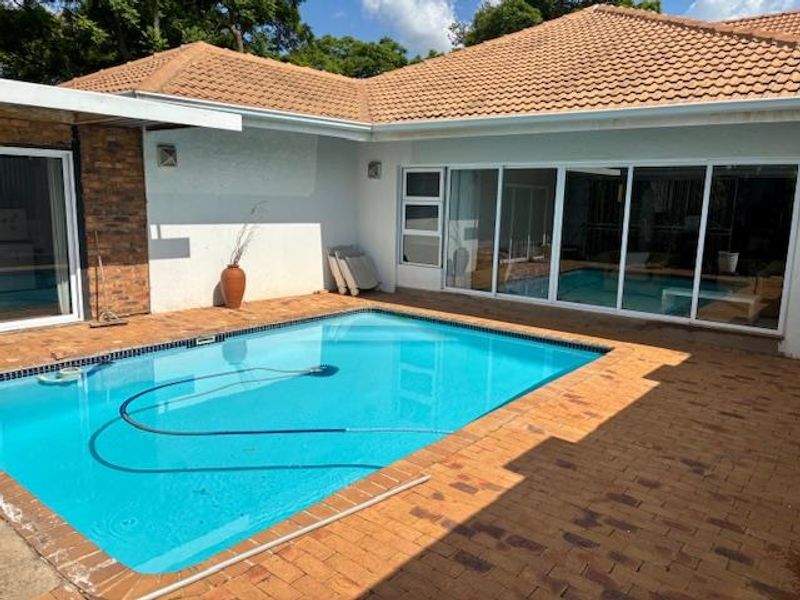 Own a lifestyle in soon to be boomed-off  Waterkloofridge residential area. - Photo 3