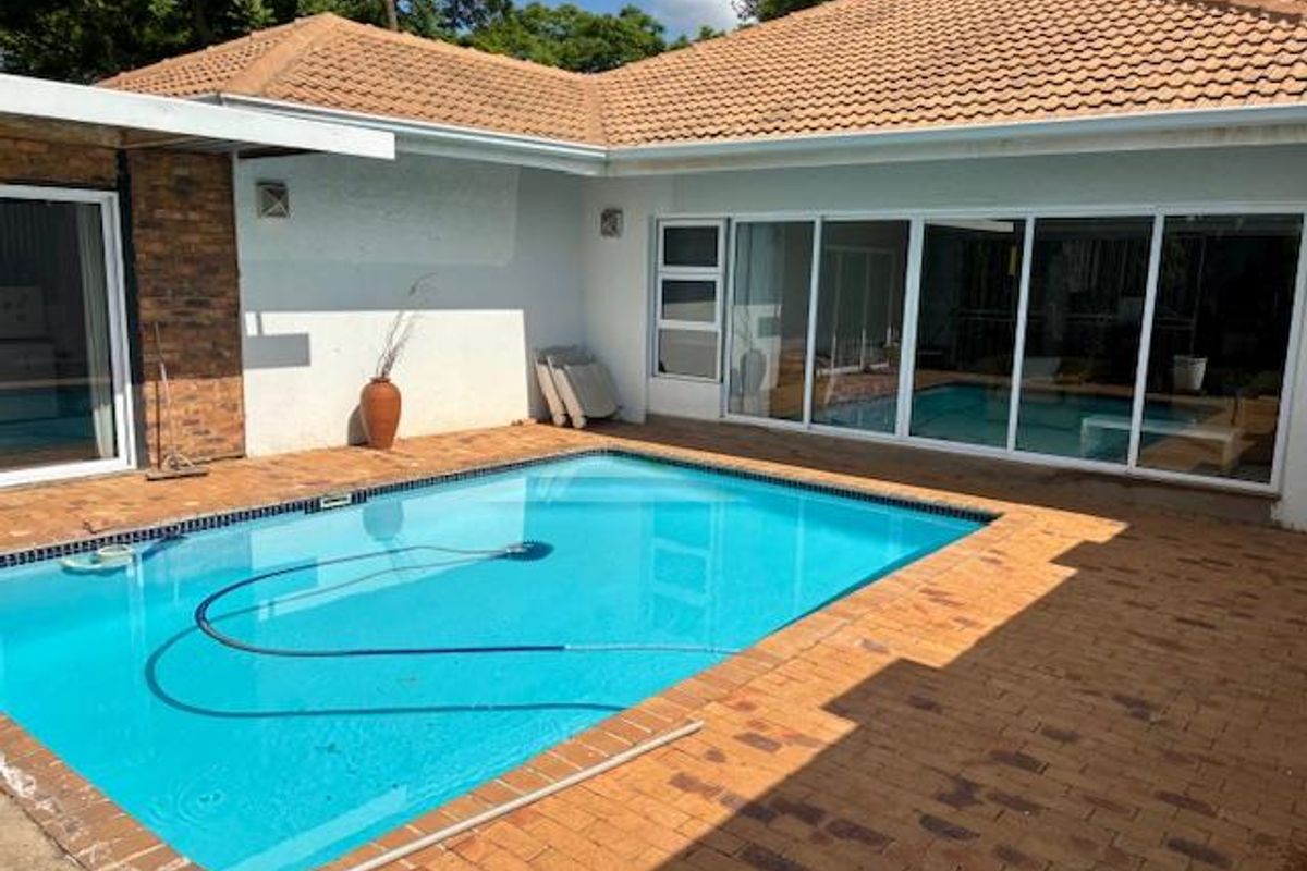 Own a lifestyle in soon to be boomed-off  Waterkloofridge residential area. - Photo 3