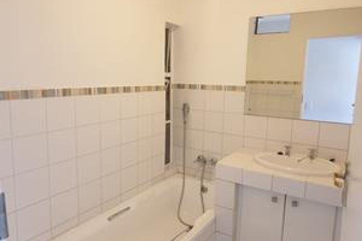 UNFURNISHED 2 BEDROOM GARDEN APARTMENT TO RENT IN LONEHILL - Photo 5