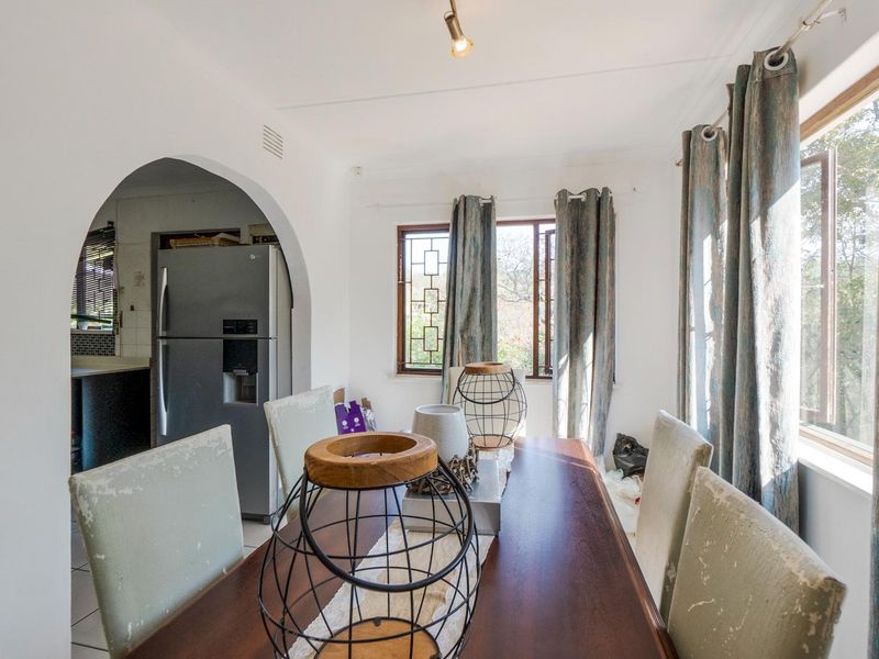 Family home in great location - Photo 6